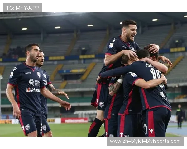 意甲球队球员互动交流照片集锦与幕后故事